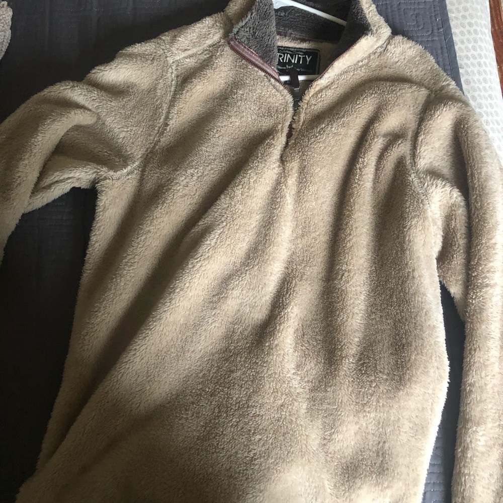 Fuzzy quarter zip